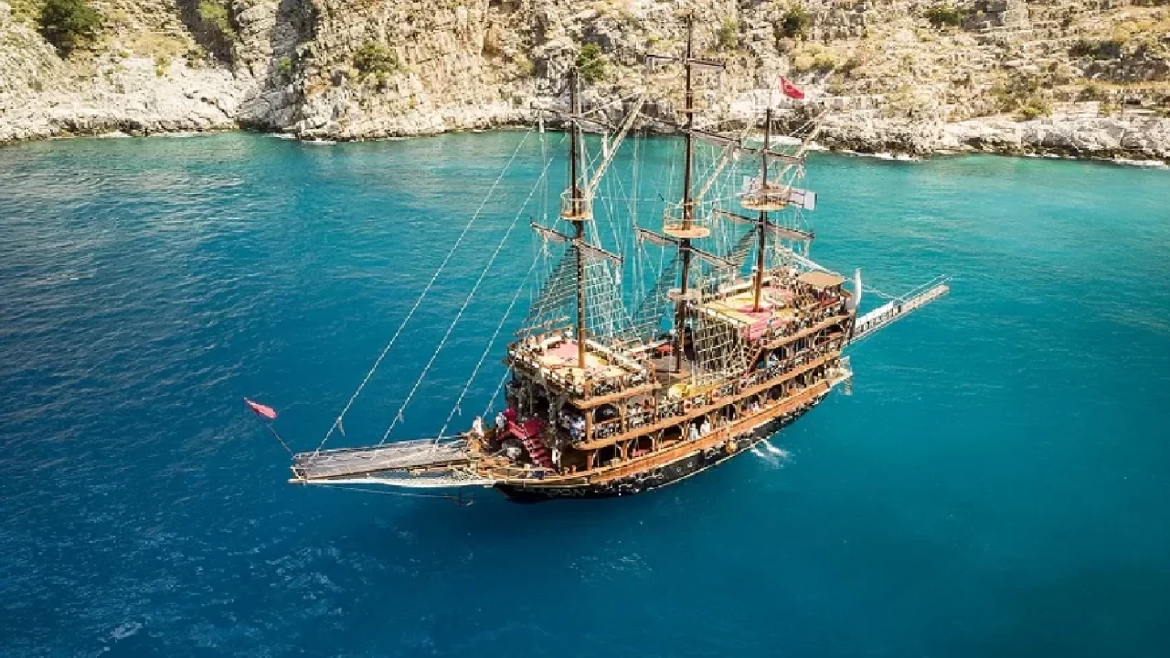 6 islands pirate boat cruise fethiye bigbrotherstravel 011